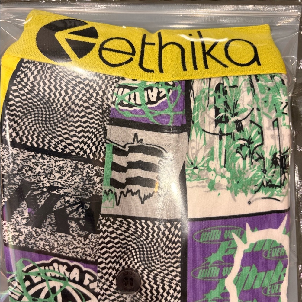 NWT ethika Graphic Boxer Briefs with Green and Purple Accents (Sizes: XL)